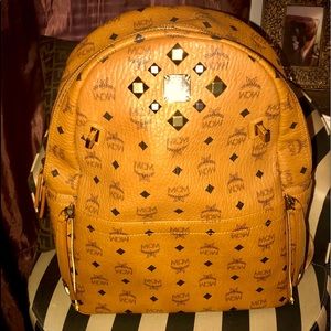 Authentic (Large) MCM Dual Stark Visetos Backpack
